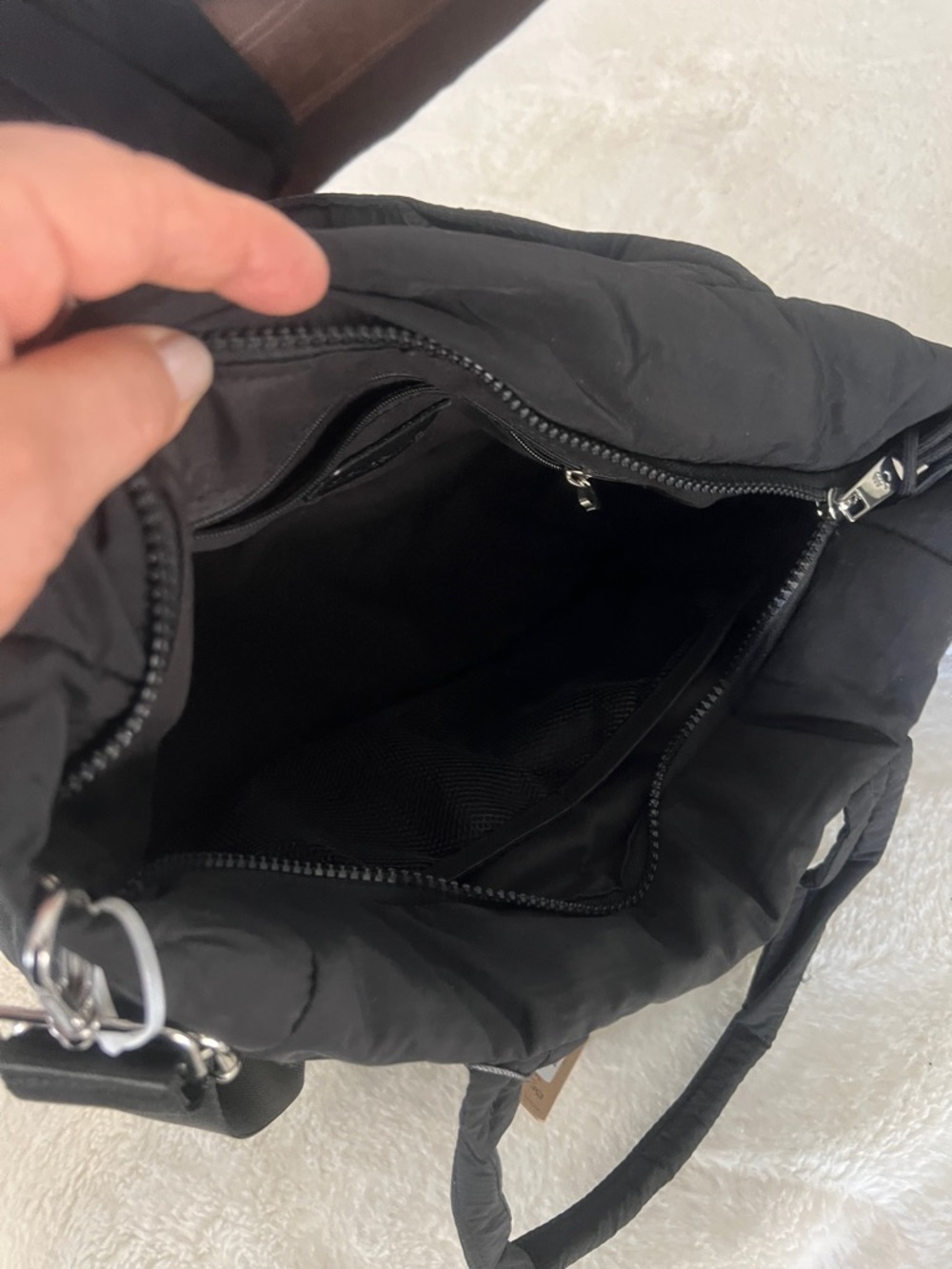 NWT BEARPAW Black Puffer Tote Silver Hardware, can use as crossbody, washable - Picture 7 of 16